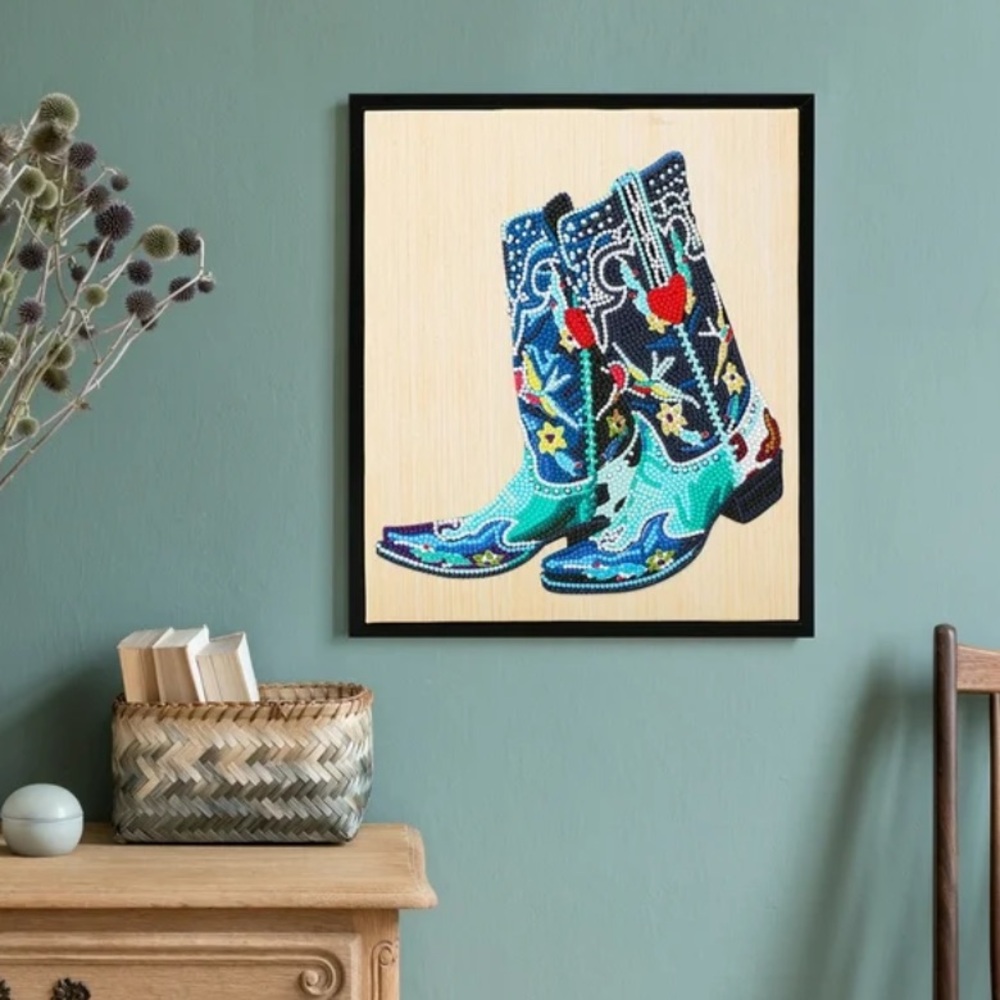 DIAMOND DOTZ Boots n' All Special Edition Diamond Painting Kit~NEW!